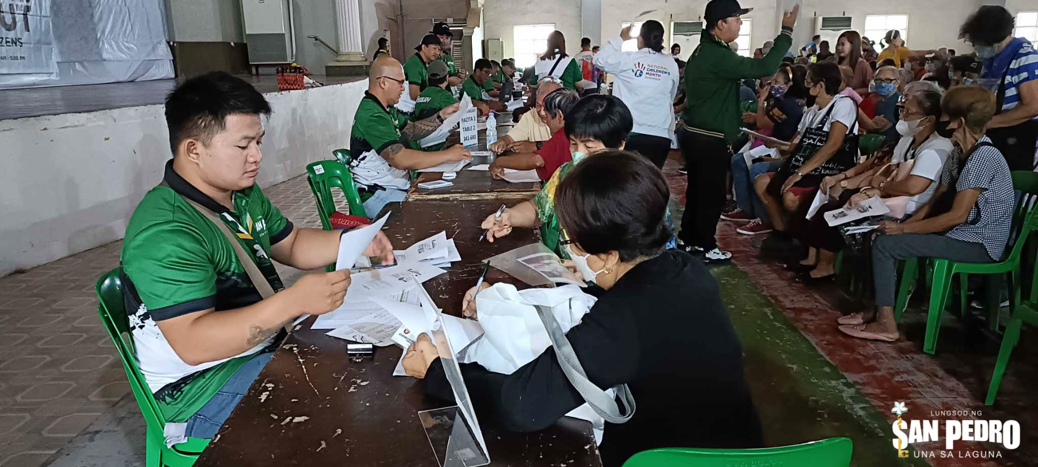 Cash Incentive Payout para sa mga Senior Citizen ng Barangay Pacita 1